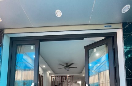 Cho thuê nhà ngõ Phan Đình Gió t- Hà Đông, DT 44m, 4 tầng - Giá 12Triệu/tháng - ưu tiên hộ gia đình